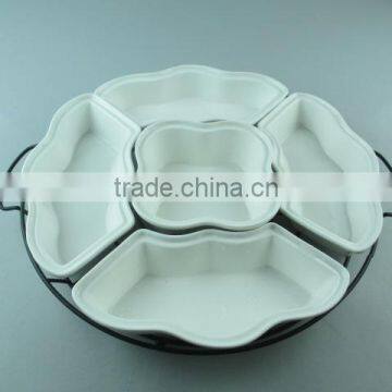 Stocklot white ceramic divided plate with iron stand in cheap price