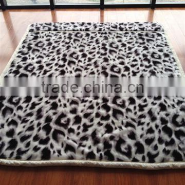 Korea style mink blanket leopard embossed plush raschel blanket fleece blanket