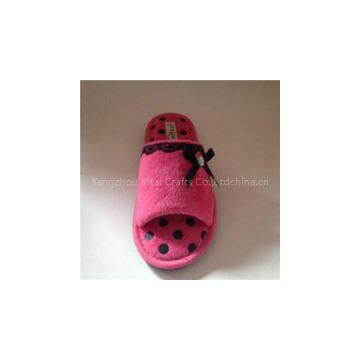 Plush Bedroom Design Slippers