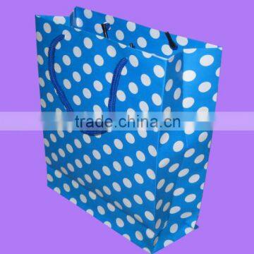 Paper gift bag