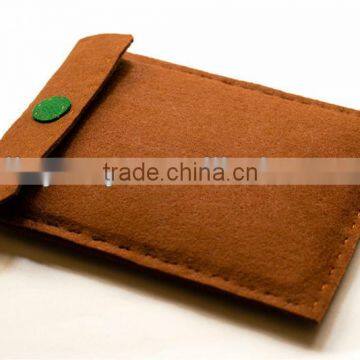 Felt coin pouch