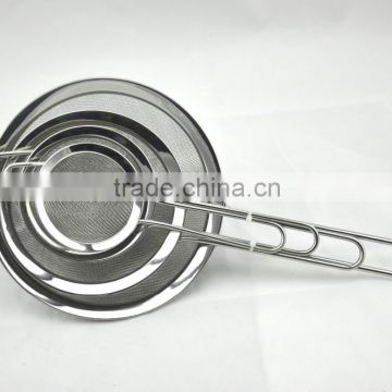 All Purpose Colander Sieve for Superior Baking and Cooking