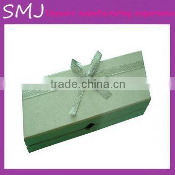 New paper gift boxes with cute design