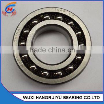 Self-aligning structure and ball type single row self-aligning ball bearing 2215K+H315