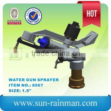 Agriculture irrigation water sprayer