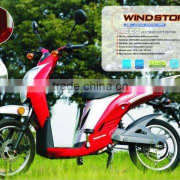 Electric scooter 60V1500W motor 45km/h mileage range 60km / charge front disk brake