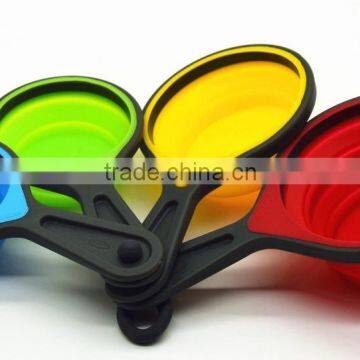 Different 4 Sizes Collapsible Silicone Measuring Cups Set