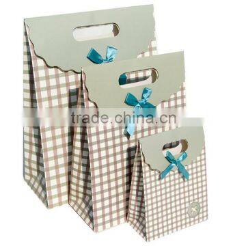 Wholesale China Factory OEM Paper Gift Bag Shopping Package Bags