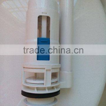 Y002 Two-Piece Toilet 19cm Long Cistern Fittings China Manufacturer photo-3