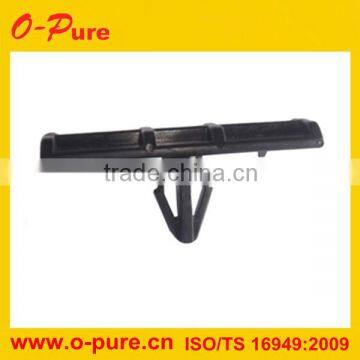 Automotive Clips for Ford F1TZ-7810182-A