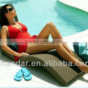 outdoor rattan plastic beach sun lounger