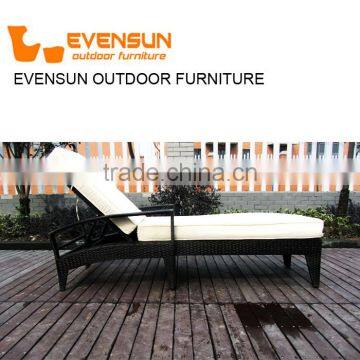 China EVENSUN manufacturer outdoor wicker chaise lounge