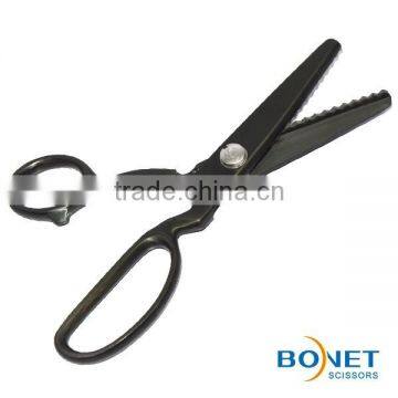 S21021/SPI0002 LFGB Certificated 8-1/4'' & 9" High Quality Stainless Steel Full Titanium Cloth Scissors Pinking Shears photo-3