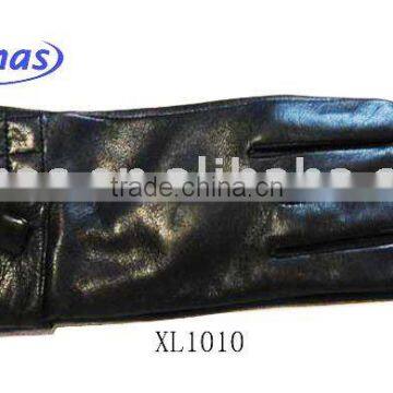 Fashion ladies' gloves