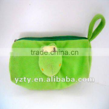 YangZhou factory supply frog shaped plush pencil bags