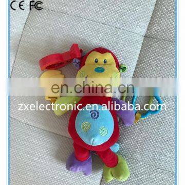 2017 New design baby toys musical pulling & hanging toy for baby bed