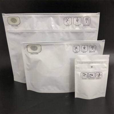 Pinch N Slide Child Proof Zipper Pouch MATT Black Printed CR Packaging Bag photo-3