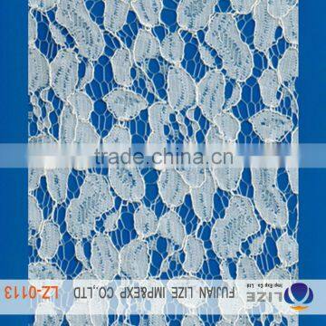 China Manufacturer heavy 3d flower lace embroidered fabrics lz-0113