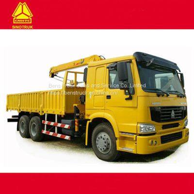 China Sinotruk HOWO 6x4 Cargo Truck With Crane for Sale