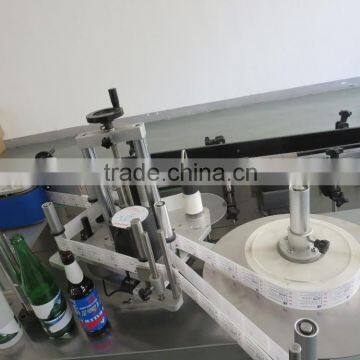 Wine and Beverage Labeling Machine photo-4