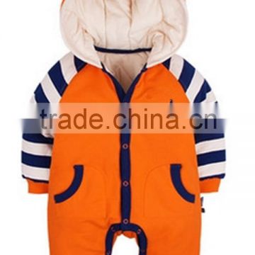 2015 Latest deisgn boys cotton winter romper