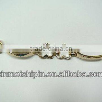 pave link bracelet