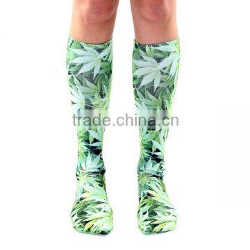 Wholesale Sublimated Custom Leaf Weed Socks photo-2