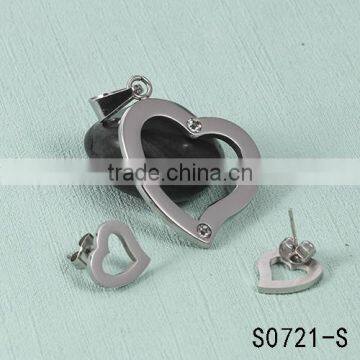 China fashion wholesaler touch love silver stainless steel jewelry set