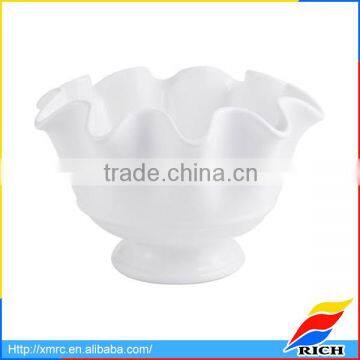 2017 New Design White Ceramic Scalloped Serving Bowl Home Decor