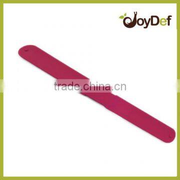 silicone snap clap bracelet/silicone rubber snap bracelet