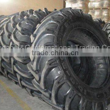 16.9-30 tractor tire