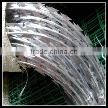 Razor barbed fence iron wire mesh fence galvanized wire