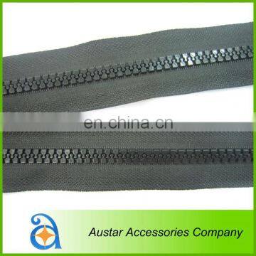 Various Colors Resin Zipper for Garment