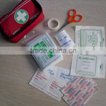 17 pcs Mini Travel First Aid Kit