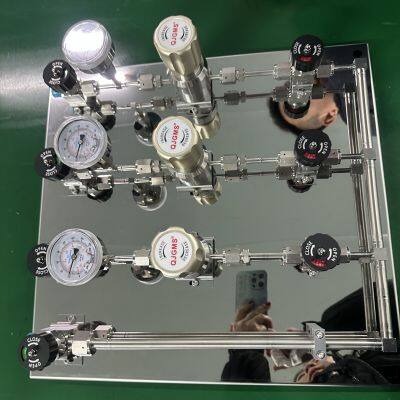 Компактный редуцирующий клапан с фланцевыми соединениями DN15 - DN50