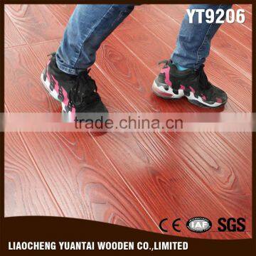 Most salable waterproof Residential non slip laminate flooring with low price from Professional factory                        
                                                Quality Choice