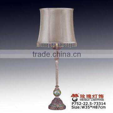 Antique Bedside Hotel Decoration Lamp photo-3