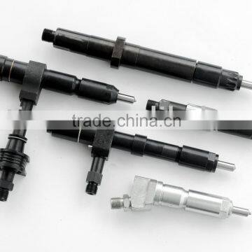 DIESEL FUEL INJECTOR