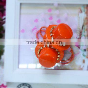 2014 new design fashionable orange hat design bead for hair