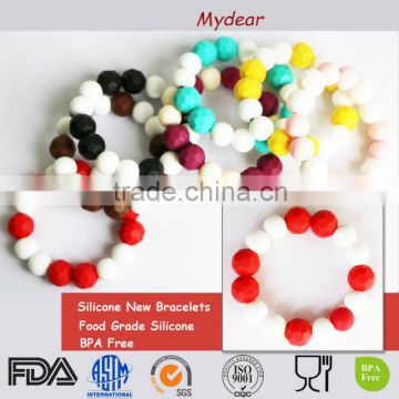 New Gift Decoration BPA Free Silicone Teething Bracelet For Woman and Kids