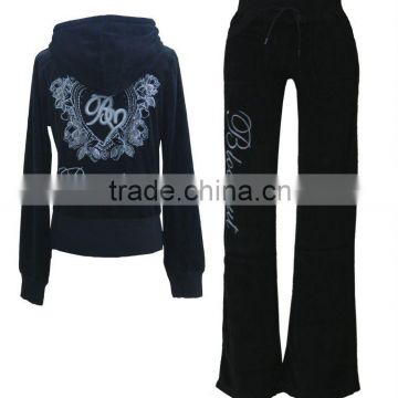 Hot Ladies 2 Pcs Velour Suit with Beautiful Sequins Embroidery