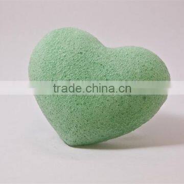 Free Pore Sponge Heart Shape Green Konjac Sponge Deep Cleaning Facial Sponge