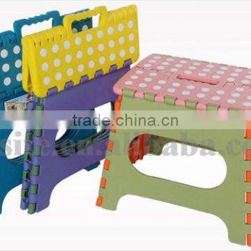 Kid's Folding Foot Stool for Camping photo-4