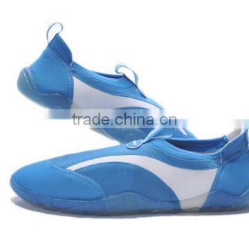 Outdoor Mesh Water Shoes Casual Fashion for Men Made in Jinjiang Factory, Adults Casual Shoes Relaxation on the Beach for Male photo-2