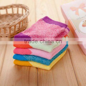 Hot Sales Fashion Winter Thick Baby Kids Socks Cheap Price Organic Cotton Indoor Toddler Socks photo-2