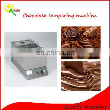 full automatic machine to making chocolate /small chocolate moulding machine/small chocolate tempering machine