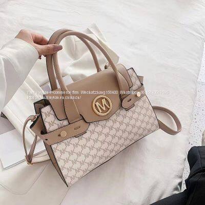 2021 High quality Crocodile Pattern Purses Lady Large Capacity Handbags