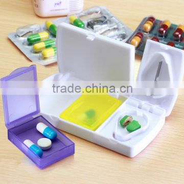 Plastic Pill Box with cutting blade/2 compartment pill case