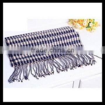 Winter Cashmere Plait Large European Street Towels Blankets Scarf at Stock photo-5