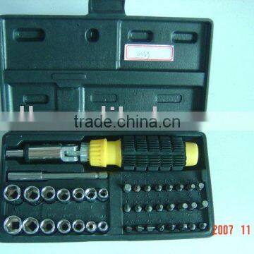 SCREWDRIVER SET-YS